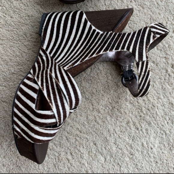 Sam Edelman Platform Wedges - Picture 3 of 3